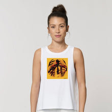 Cargar imagen en el visor de la galería, Camiseta "Eres lo que respiras" by María José Marco.