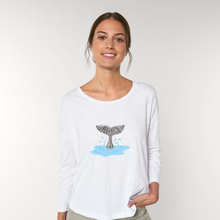 Cargar imagen en el visor de la galería, Camiseta Ecodiseños La melancolía de las ballenas