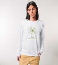 Cargar imagen en el visor de la galería, Camiseta Abraza la Madre Naturaleza  - Una Flor
